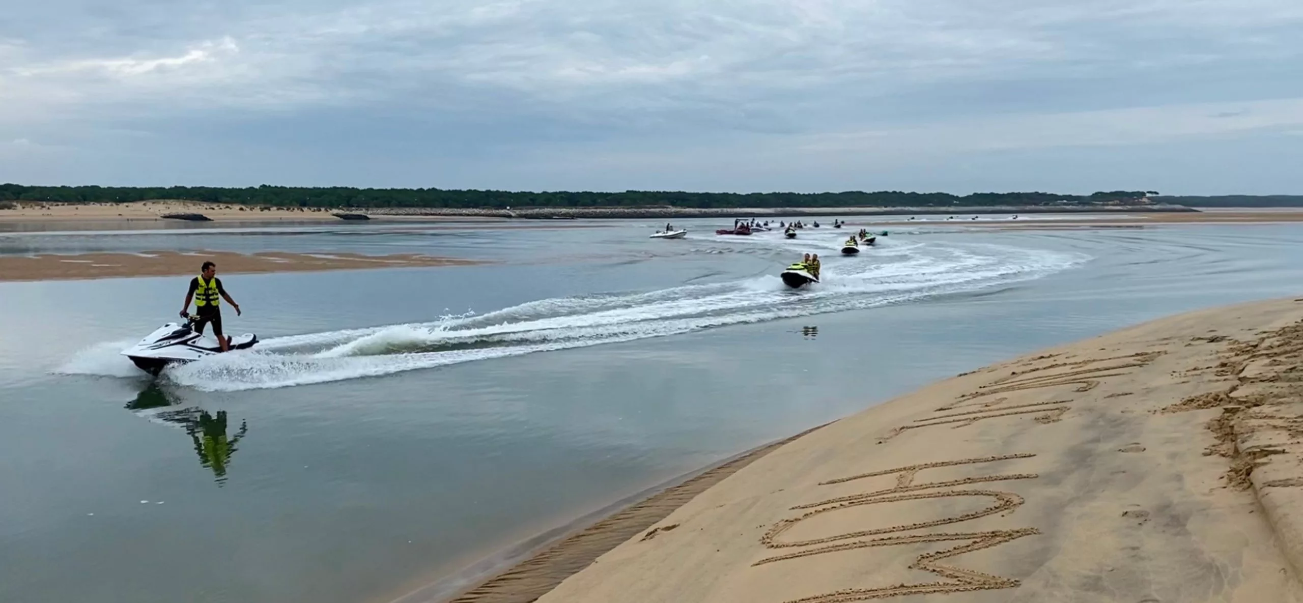 Pratique d’une activité nautique sur le littoral de Royan Atlantique